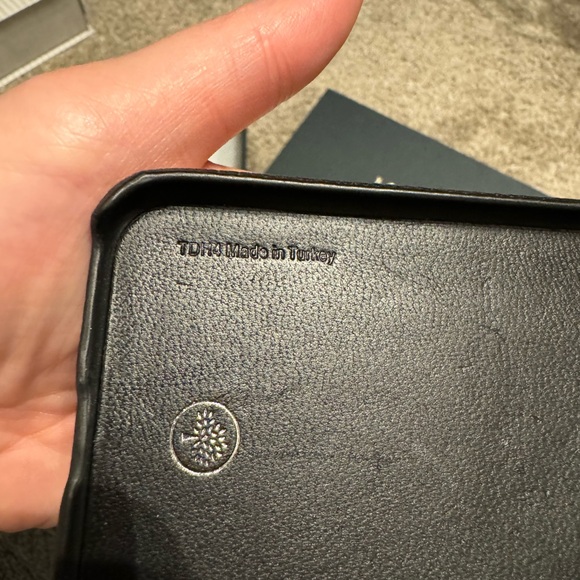 Mulberry iPhone 11 Case with Ring - Picture 12 of 12
